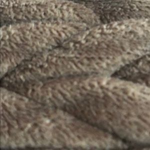 Meet your Posher, Jeannie